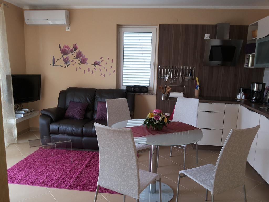Apartment Soni A4 Krk Town Extérieur photo
